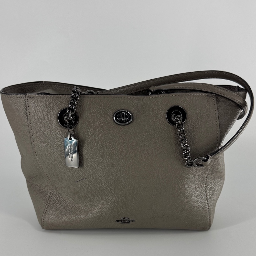 Coach Women’s Gray with a hint of Brown Leather Tote Bag
EUC
